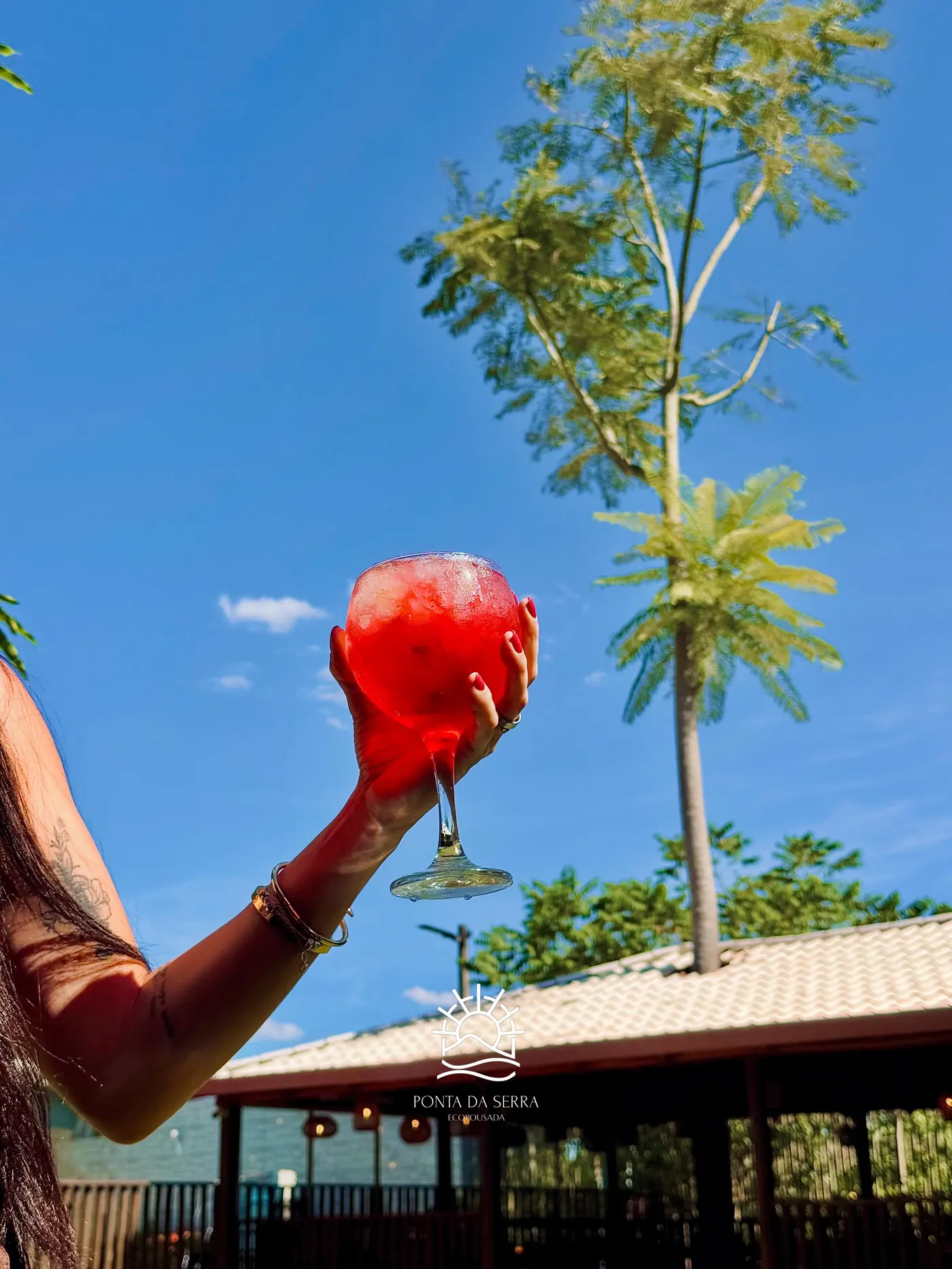 Drink e céu da pousada